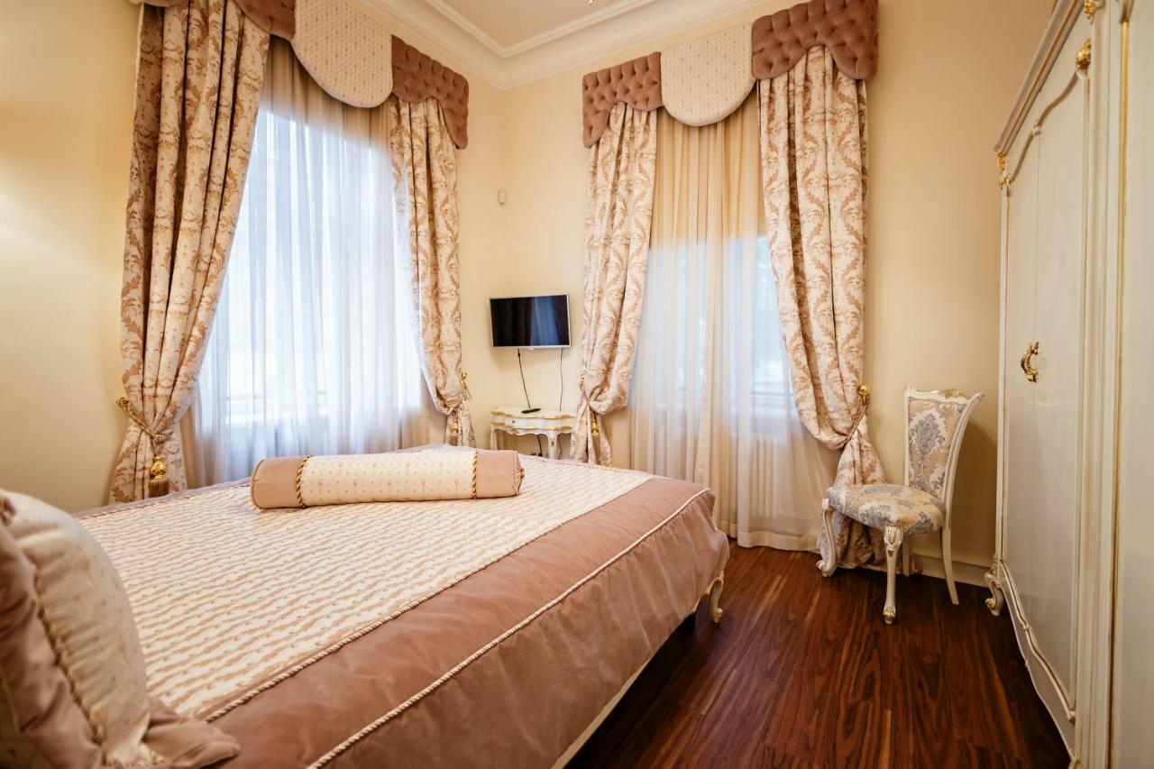 Villa Luttwitz Μπάντεν-Μπάντεν Εξωτερικό φωτογραφία
