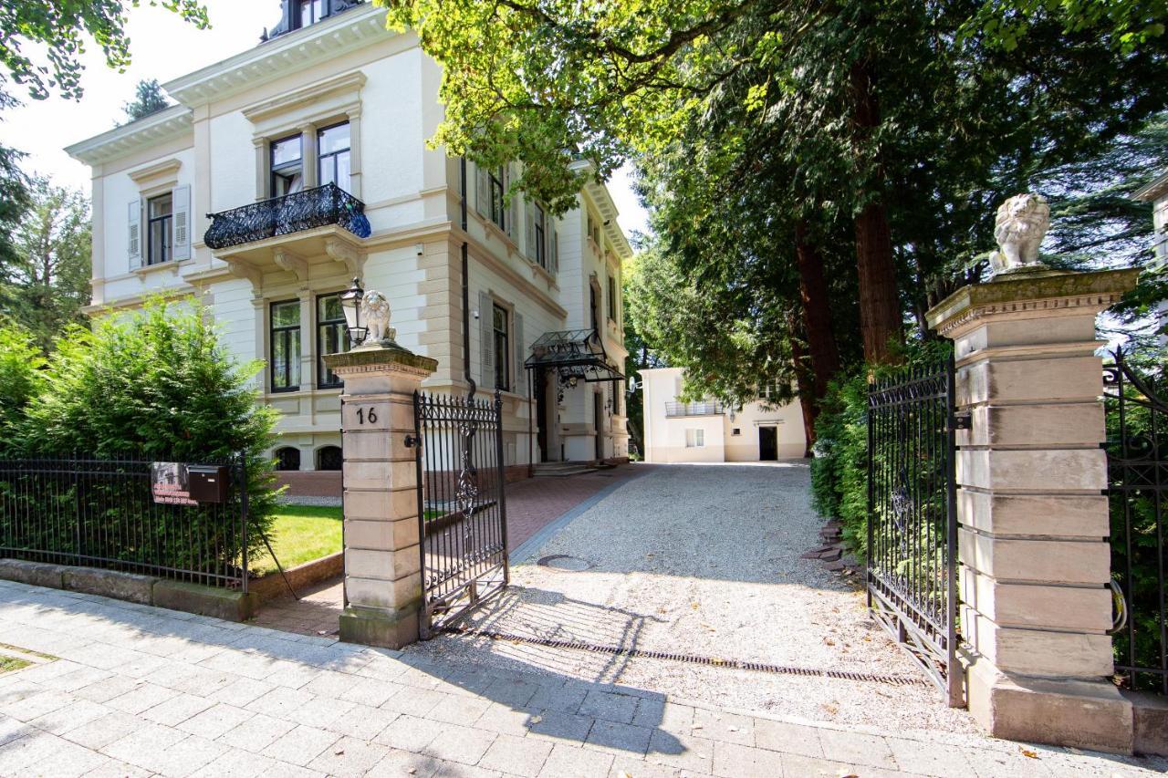 Villa Luttwitz Μπάντεν-Μπάντεν Εξωτερικό φωτογραφία